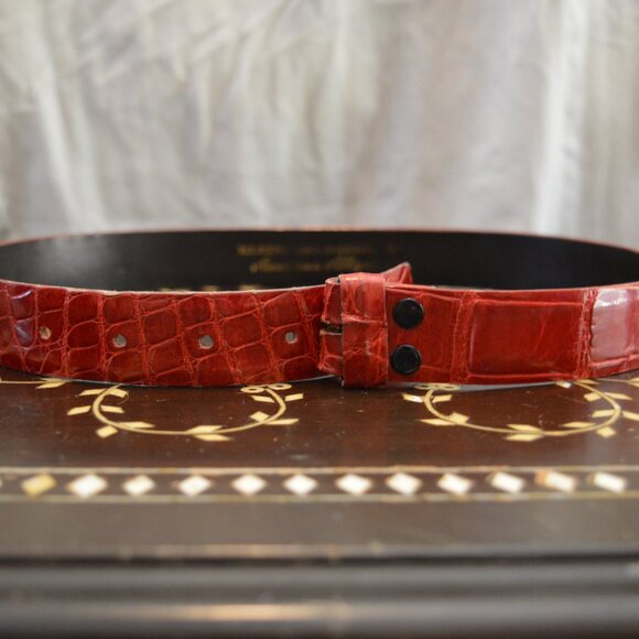 Kleinberg Sherrill Cherry Red Genuine Alligator 1 inch Belt (no buckle) main image 5